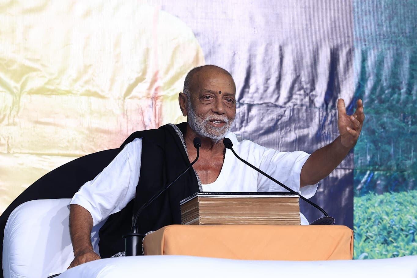 કેન્યાની કથાનું ભાવભીનું સમાપન; ૧૫-ઓગસ્ટથી હાર્વર્ડ યુનિવર્સિટીમાં ગુંજશે 'તુલસી' નાદ
